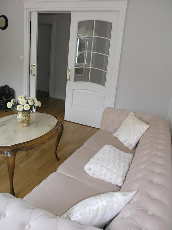 Apartamento Apartmán LUX Škroupova Karlovy Vary Exterior foto